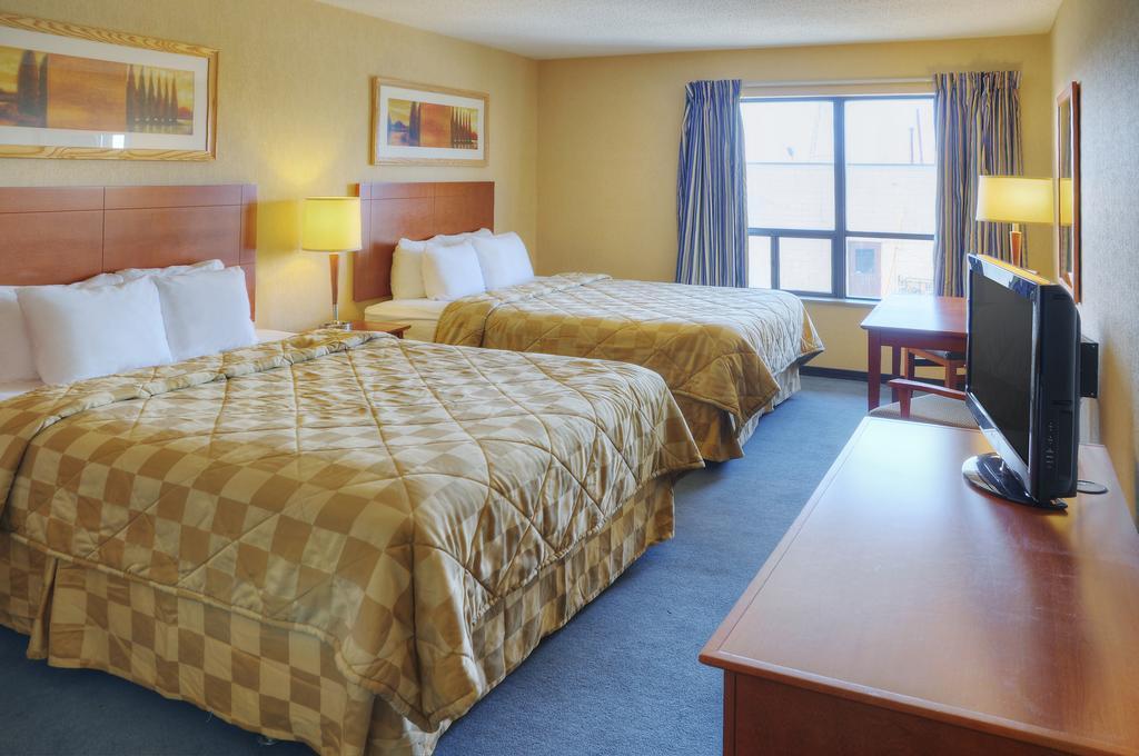 נורת ביי Comfort Inn Lakeshore מראה חיצוני תמונה