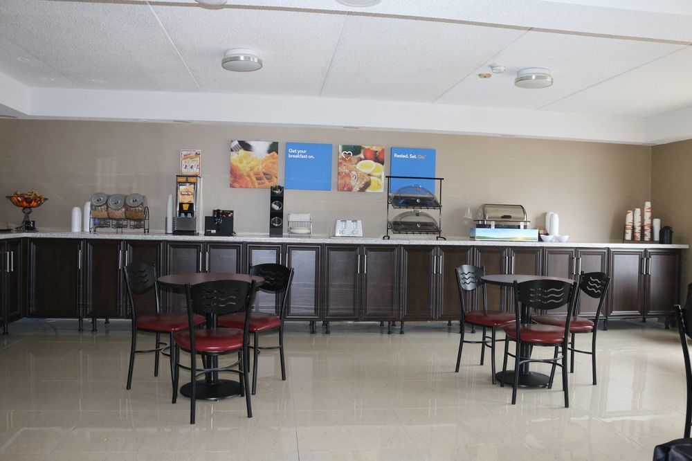 נורת ביי Comfort Inn Lakeshore מראה חיצוני תמונה